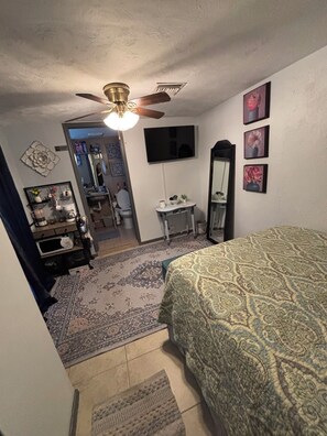 1 Schlafzimmer, Bügeleisen/Bügelbrett, kostenloses WLAN, Bettwäsche