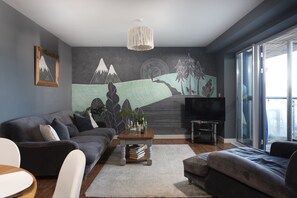 Smart TV, stereo - Bathsheba, Ocean 1 - Parking - WiFi - Sea Views (Newquay)