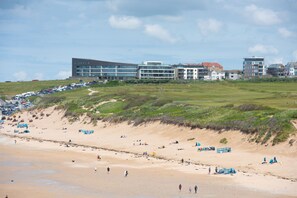 Beach nearby - Bathsheba, Ocean 1 - Parking - WiFi - Sea Views (Newquay)