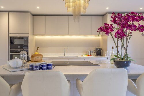 Luxurious house near beach with hot tub - Mallards