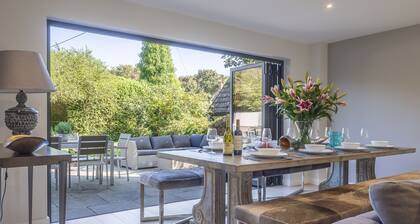 Luxurious house near beach with hot tub - Mallards