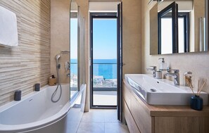 Douche, séchoir à cheveux