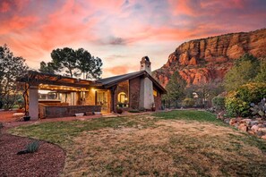 Exterior - Stunning Chapel Home with Incredible Views/HotTub (Sedona)
