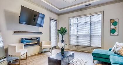 Modern luxury retreat!