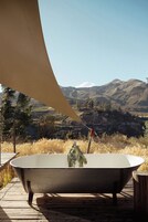 CARPA REFUGIO | Bathroom | Separate tub and shower, rainfall showerhead, hair dryer, towels