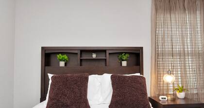 Rammies 3 bedroom Home W/Pool Access