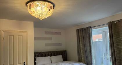 Urban Escape 10mins to Manchester Piccadilly