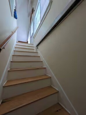 Interior - Bright Alpine Suite Near Sugarbush & Mad River Glen • Walk to Blueberry Lake (Warren)