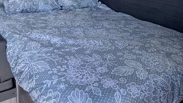 1 soverom og sengetøy