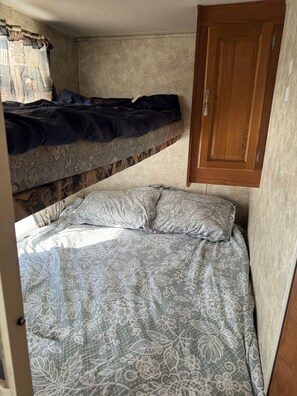 1 chambre, draps fournis