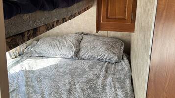 1 soverom og sengetøy