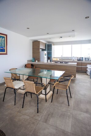 Premier House | Living area