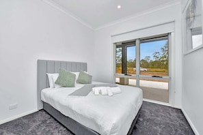 7 slaapkamers, een strijkplank/strijkijzer, gratis wifi, beddengoed