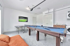 Spielezimmer