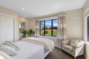 7 chambres, fer et planche à repasser, lit parapluie, Wi-Fi gratuit