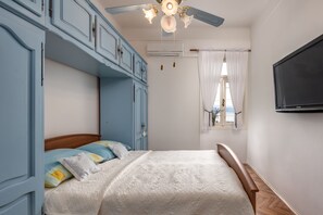 1 quarto, Wi-Fi de cortesia, roupa de cama