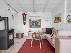Fernseher, Kamin