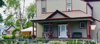 Scarlet Begonia - Great for Families, Large 4 Bdrm, Local Golfing 50% Off!