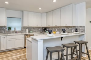 Apartment (Maritime Place Unit A) | Exterior