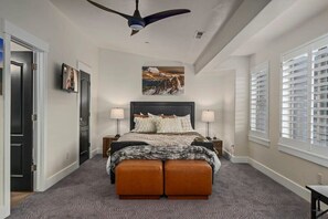 4 bedrooms, desk, iron/ironing board, travel cot - Bear Hollow Lodge, mins to Canyons / Olympic Park (Park City)