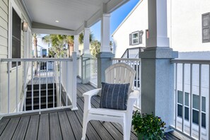 Apartment (Maritime Place Unit B) | Außenbereich
