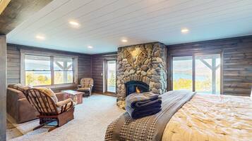 5 bedrooms, free WiFi, bed sheets