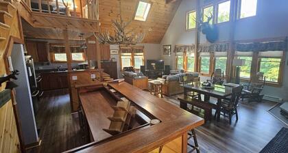 Woods All Around-ATV & Lake Access - sleeps 10+