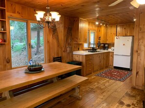 Fridge, microwave, oven, stovetop - The Bunkhouse on Moosehead Lake (Greenville)