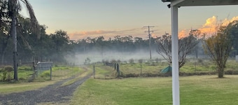 Adeline Estate Retreat - Entire House farm stay