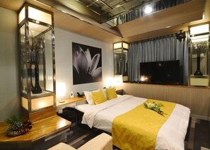 Deluxe Double Room | Free WiFi
