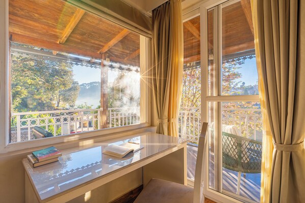 Presidential Room, Mountain View | Peralatan tempat tidur premium, Wi-fi percuma, cadar katil 