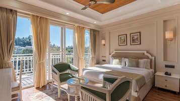 Signature-huone, vuoristonäköala | Ylelliset vuodevaatteet, ilmainen Wi-Fi, vuodevaatteet