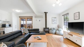 TV, fireplace, offices
