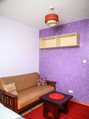 스튜디오 | 거실 공간 | 평면 TV