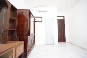 Deluxe Double Room | Free WiFi, bed sheets