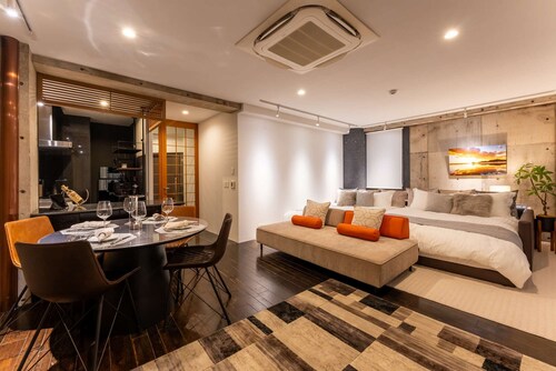 3 minutes from Kamakura Station | 2 Queen Beds, 1 Single Sofa Bed | Up to 5 Guests
