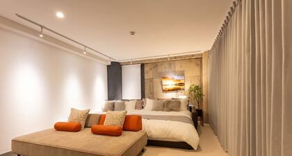 3 minutes from Kamakura Station | 2 Queen Beds, 1 Single Sofa Bed | Up to 5 Guests