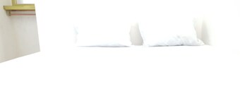 OYO Life 93680 Kost Losawi Syariah