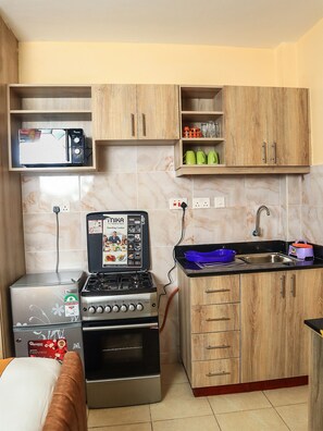 Private kitchenette - South Suites Studios (Nairobi)