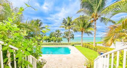 Orange Hill Beach House , private Pool & Jacuzzi