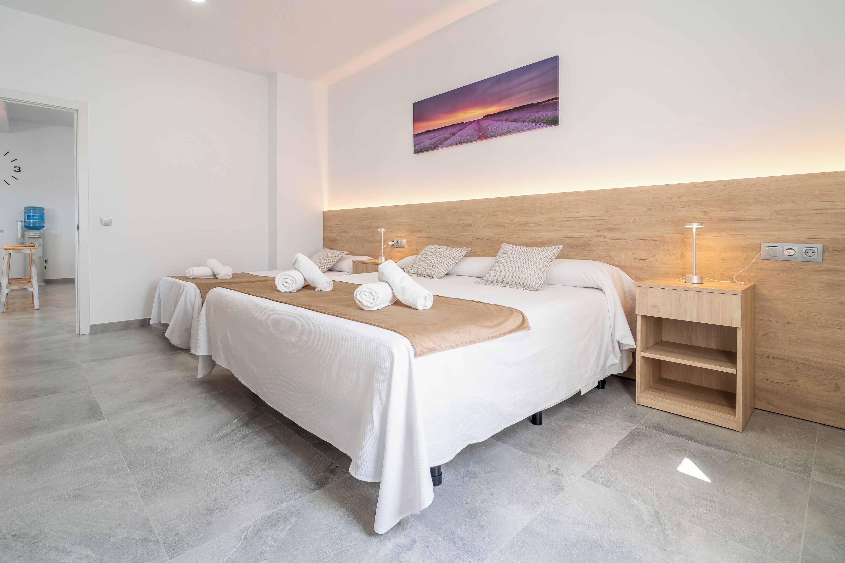 2 chambres, fer et planche à repasser, lit parapluie, Wi-Fi gratuit