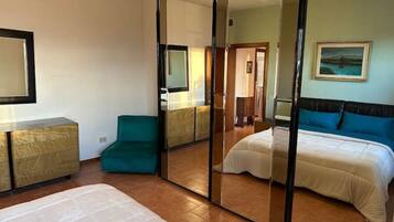 2 Schlafzimmer, Bügeleisen/Bügelbrett, kostenloses WLAN, Bettwäsche