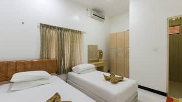 1 bedroom, laptop workspace, free WiFi