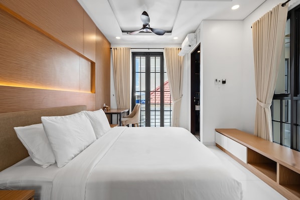 2 chambres, coffres-forts dans les chambres, décoration personnalisée