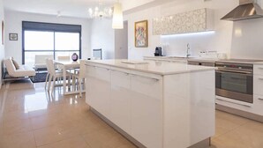 Unclassified image, 2 of 22, button - Netanya Family Apt & Balcony by FeelHome (Netanya)