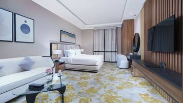 Deluxe Double Room | 1 bedroom, minibar, in-room safe, desk