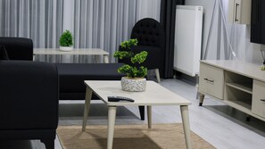 Living area - Smile Apart Hotel (Caycuma)