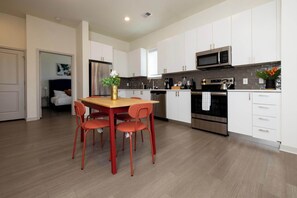 Fridge, microwave, oven, stovetop - Modern Nulu 2BR CozySuites 04 (Louisville)