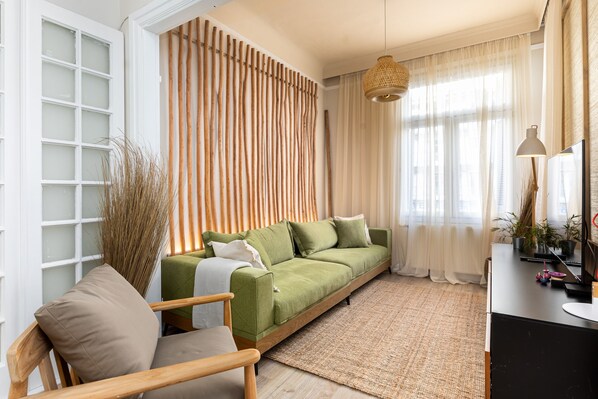 40-Zoll-Smart-TV mit Kabelempfang