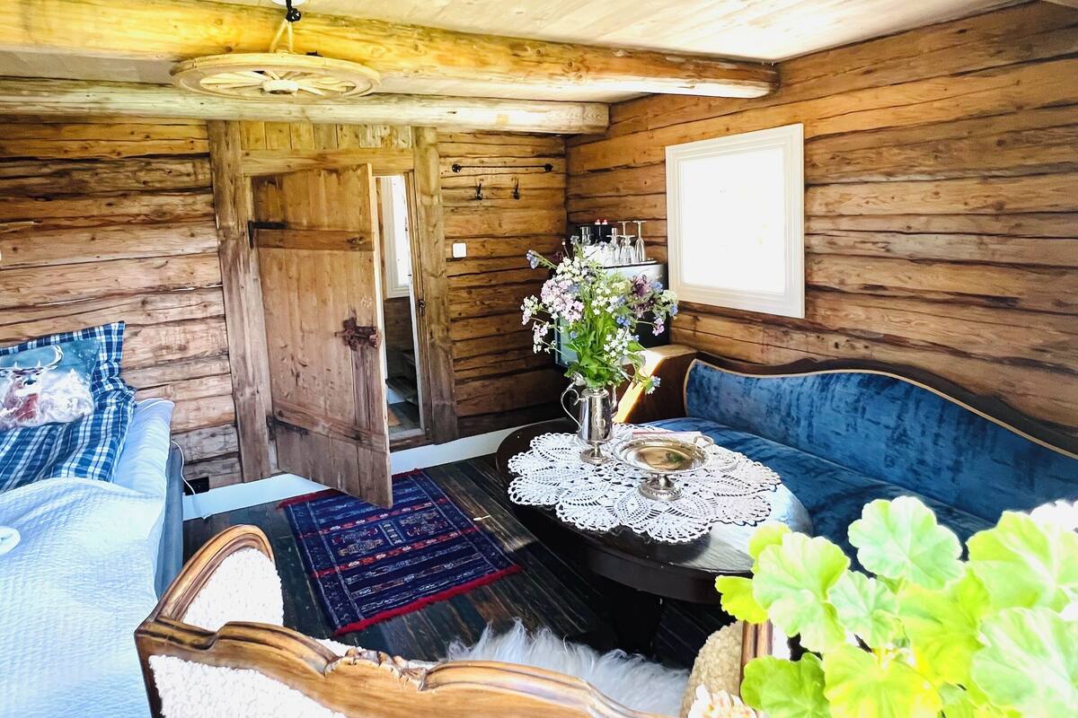 Cabane Romantique | 1 chambre, literie de qualité supérieure, décoration personnalisée